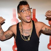Sky Blu - List pictures