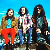 Guru Guru - List pictures