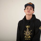 Nyck Caution - List pictures