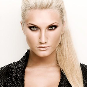 Brooke Hogan - List pictures