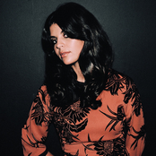 Nikki Yanofsky - List pictures