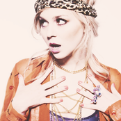 Colette Carr - List pictures