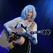 Emmylou Harris - List pictures