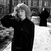 Julia Marcell - List pictures