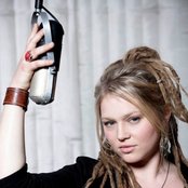 Crystal Bowersox - List pictures