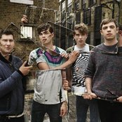 Everything Everything - List pictures