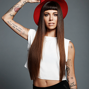 Christina Perri - List pictures