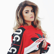 Paige Young - List pictures