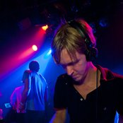 Dirty Vegas - List pictures