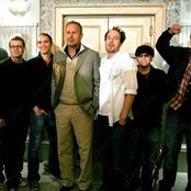 Kevin Costner & Modern West - List pictures