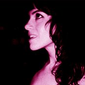 Terra Naomi - List pictures