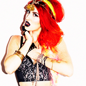 Neon Hitch - List pictures