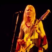 Johnny Winter - List pictures