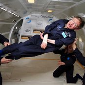 Stephen Hawking - List pictures