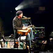 Harry Manx - List pictures