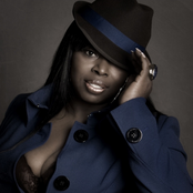 Angie Stone - List pictures