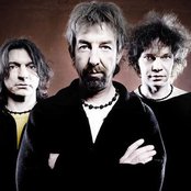 Young Gods - List pictures