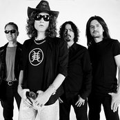 Heroes Del Silencio - List pictures