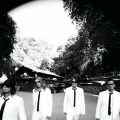 Puddle Of Mudd - List pictures