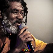 Johnny Clarke - List pictures