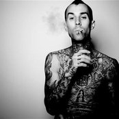Travis Barker - List pictures