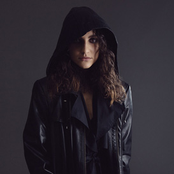 Nicole Sabouné - List pictures