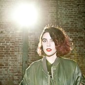 Beatrice Eli - List pictures