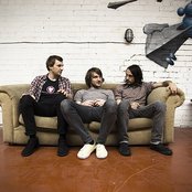 Dinosaur Pile-up - List pictures