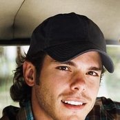 Granger Smith - List pictures