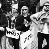 Go Back To The Zoo - List pictures