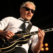 Daniel Johns - List pictures