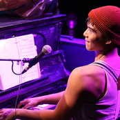 Telly Leung - List pictures