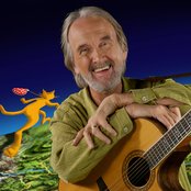 Fred Penner - List pictures