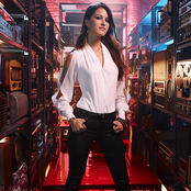 Cassadee Pope - List pictures