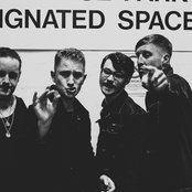 The Amazing Snakeheads - List pictures