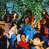 Os Novos Baianos - List pictures