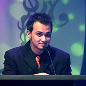 Billy Crawford - List pictures