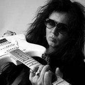 Yngwie Malmsteen - List pictures