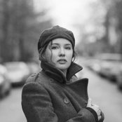 Rebecca Martin - List pictures