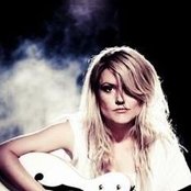 Laila Samuels - List pictures