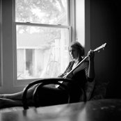 Joan Shelley - List pictures