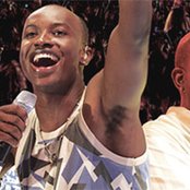 Exaltasamba - List pictures