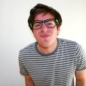 Hoodie Allen - List pictures