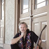 Hans Theessink - List pictures