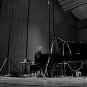 Craig Armstrong - List pictures