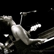 Aslyn - List pictures