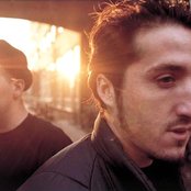 Pinback - List pictures