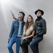 Poom - List pictures