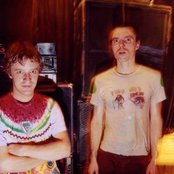 Lightning Bolt - List pictures