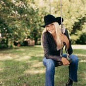 Michelle Poe - List pictures